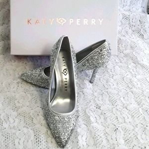 NIB Katy Perry Sz 6M THE SISSY Dressy Silver Glitter Shoes Pumps